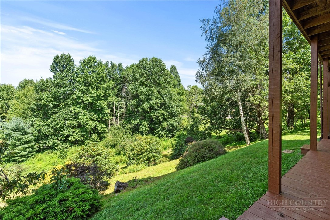 439 Apple Way Road Property Photo 31