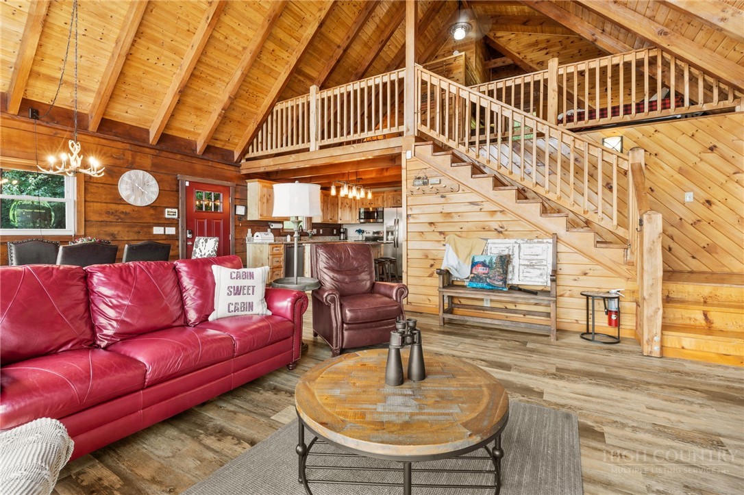 1407 Almost Heaven Road Property Photo 9