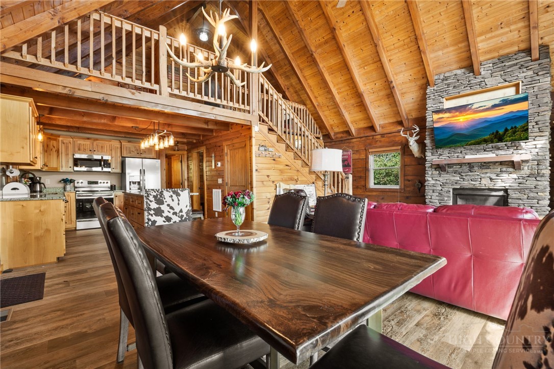 1407 Almost Heaven Road Property Photo 10