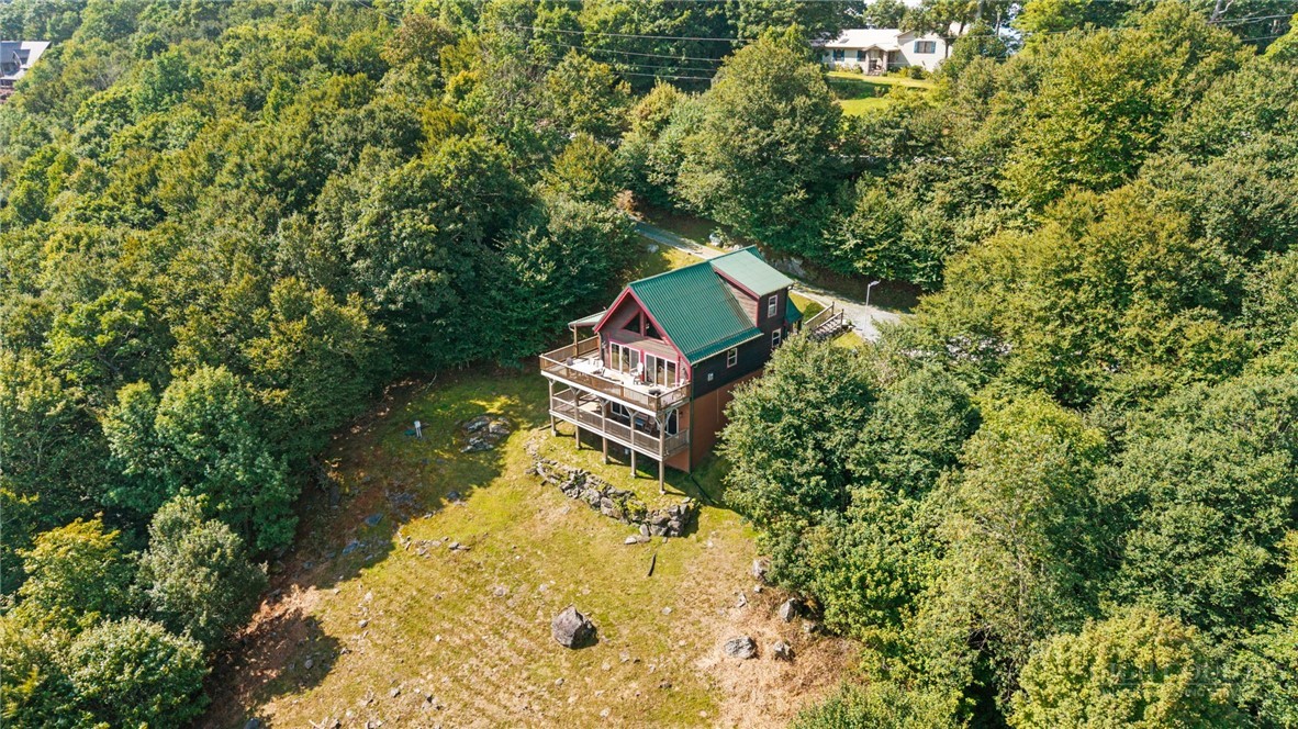 1407 Almost Heaven Road Property Photo 44