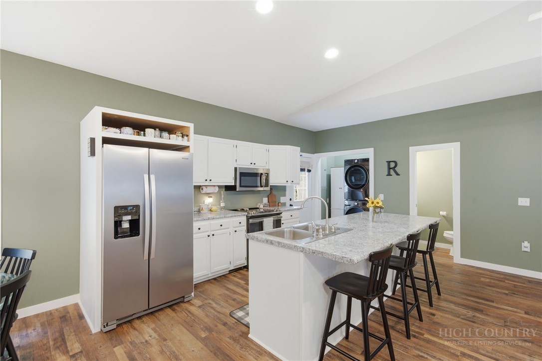 276 Wes Jones Road Property Photo 8