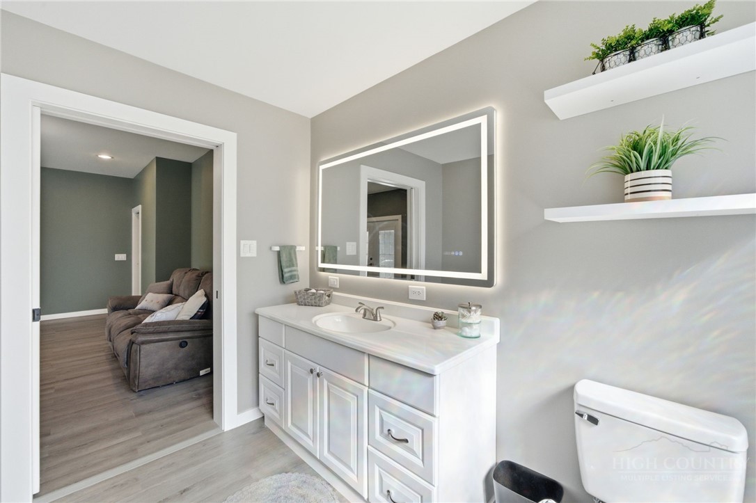 276 Wes Jones Road Property Photo 20