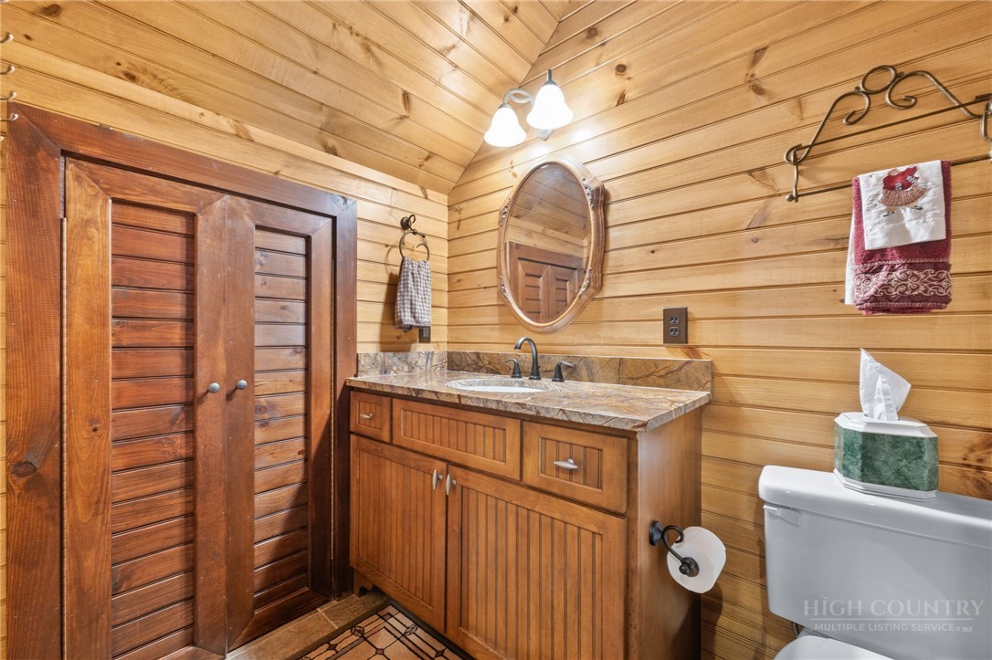 9335 Blackberry Road Property Photo 26