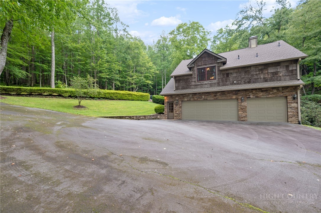 9335 Blackberry Road Property Photo 31