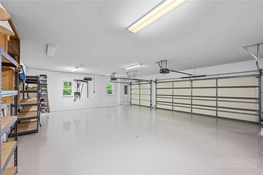 9335 Blackberry Road Property Photo 32