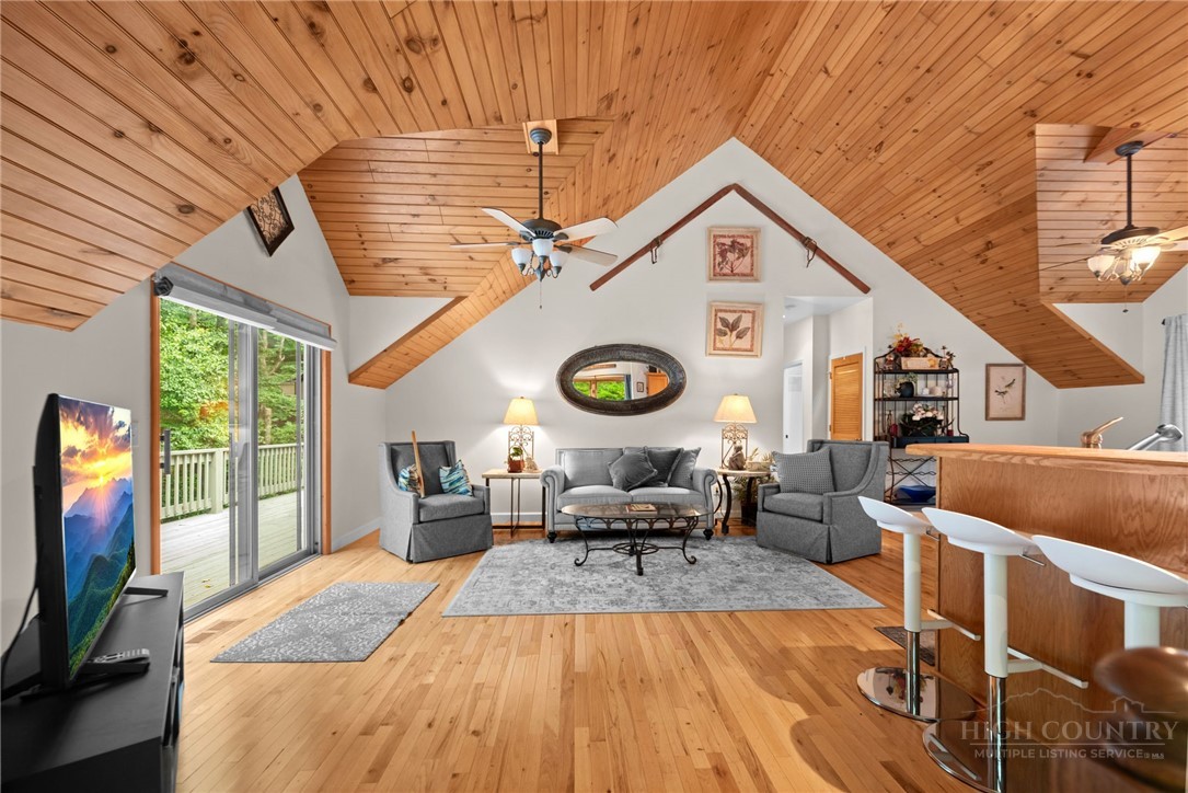 9335 Blackberry Road Property Photo 34
