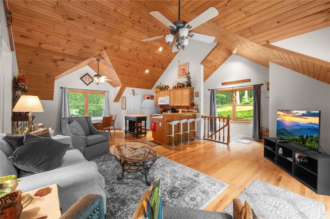 9335 Blackberry Road Property Photo 35