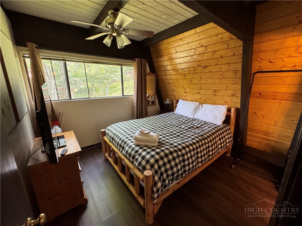 123 Skiway Circle Property Photo 12