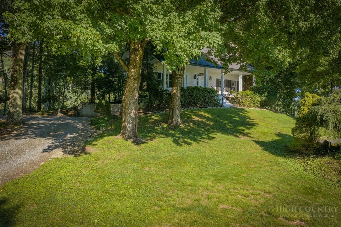 106 Thunderbolt Drive Property Photo 8