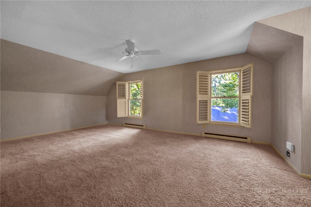 106 Thunderbolt Drive Property Photo 35