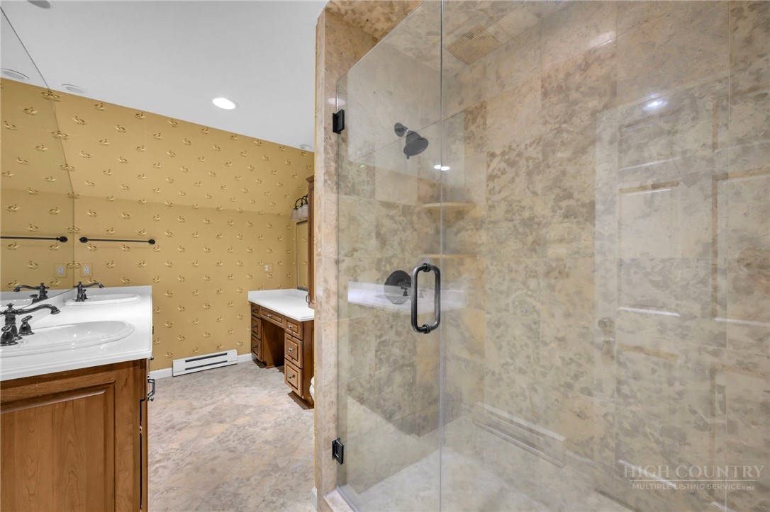 106 Thunderbolt Drive Property Photo 40