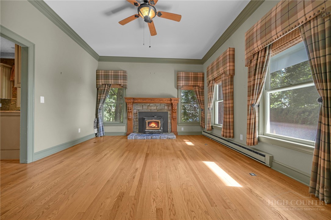 106 Thunderbolt Drive Property Photo 42