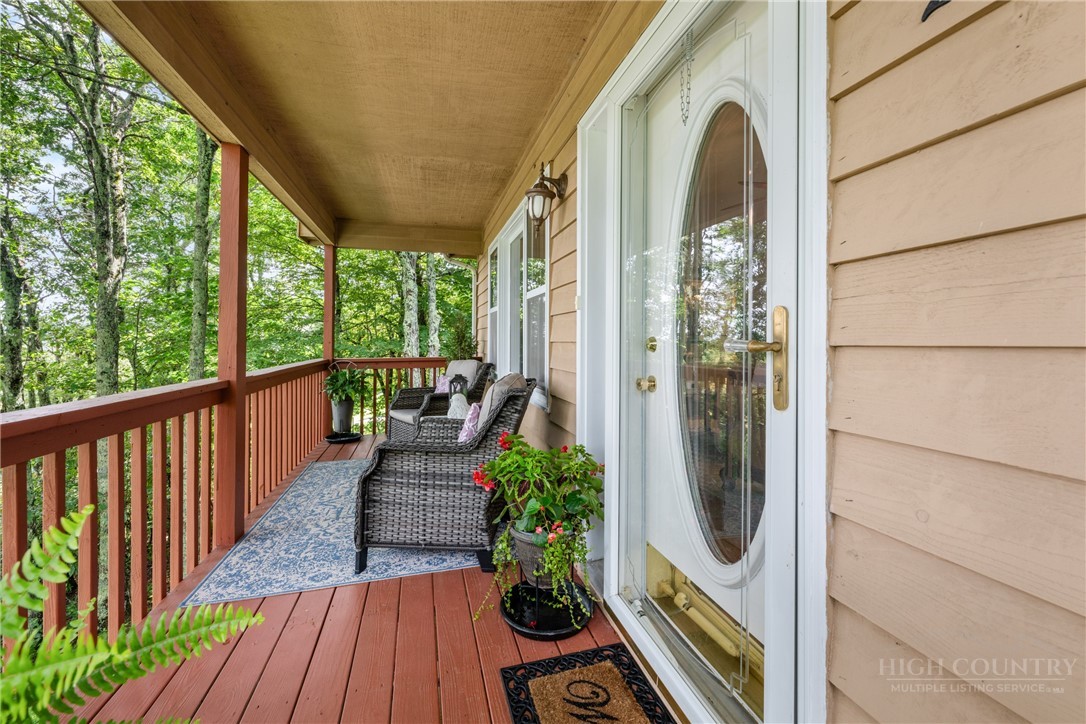 2587 Junaluska Road Property Photo 4
