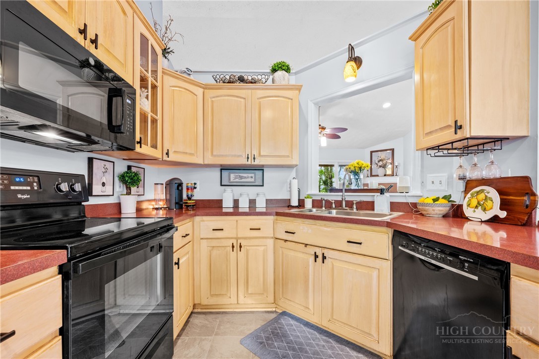 2587 Junaluska Road Property Photo 12