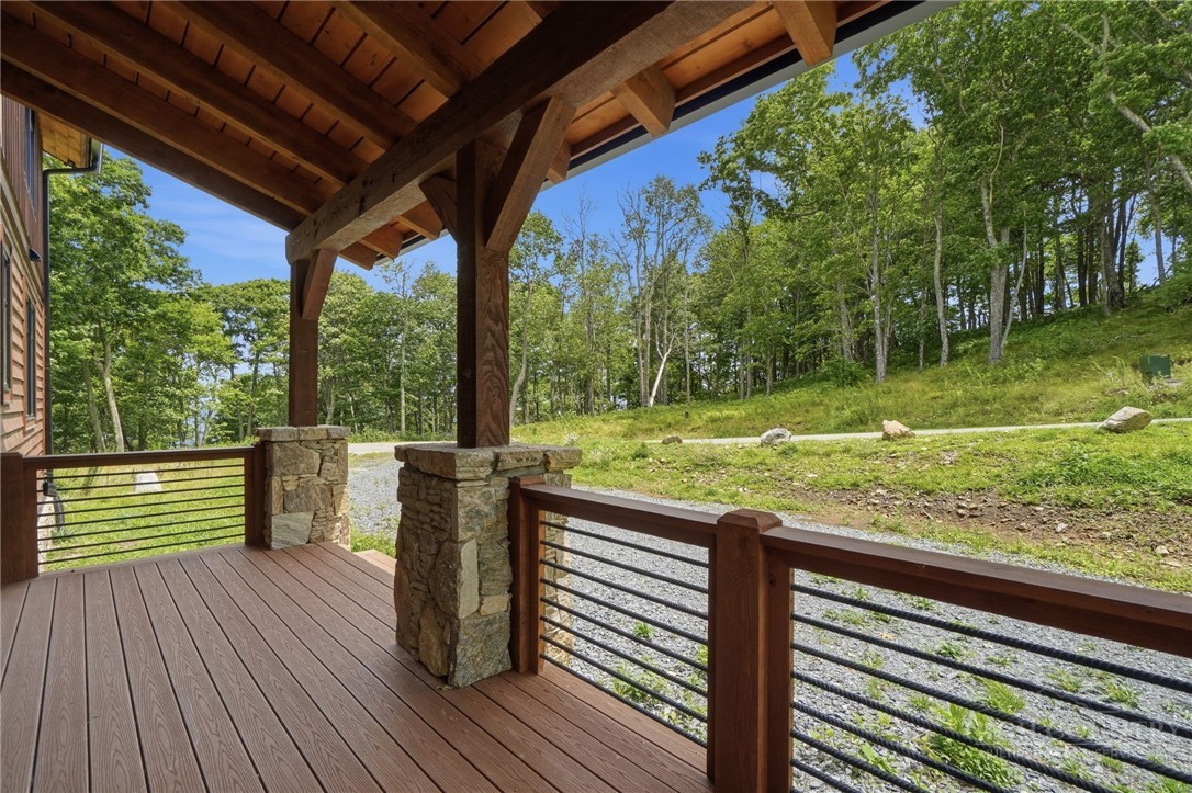 761 Foxfire Drive Property Photo 10