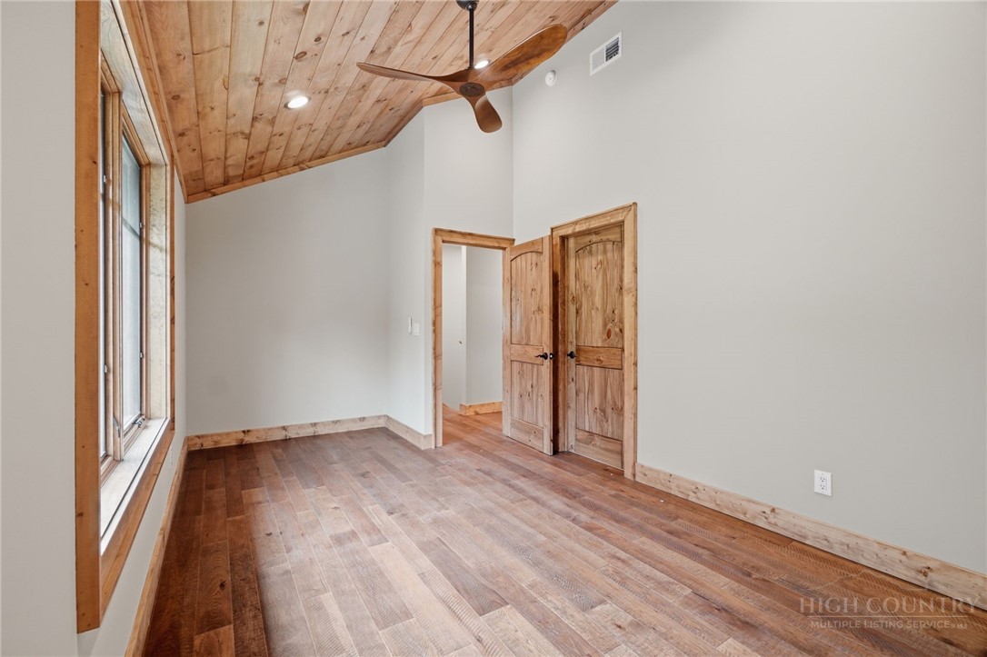 761 Foxfire Drive Property Photo 34