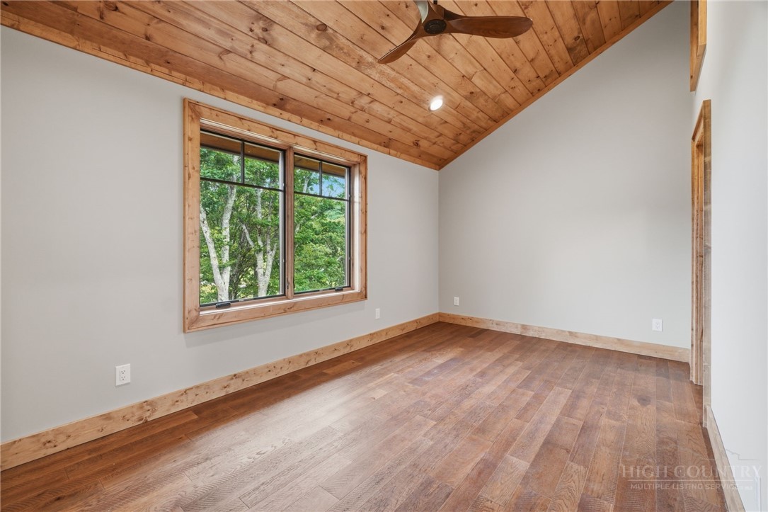 761 Foxfire Drive Property Photo 38