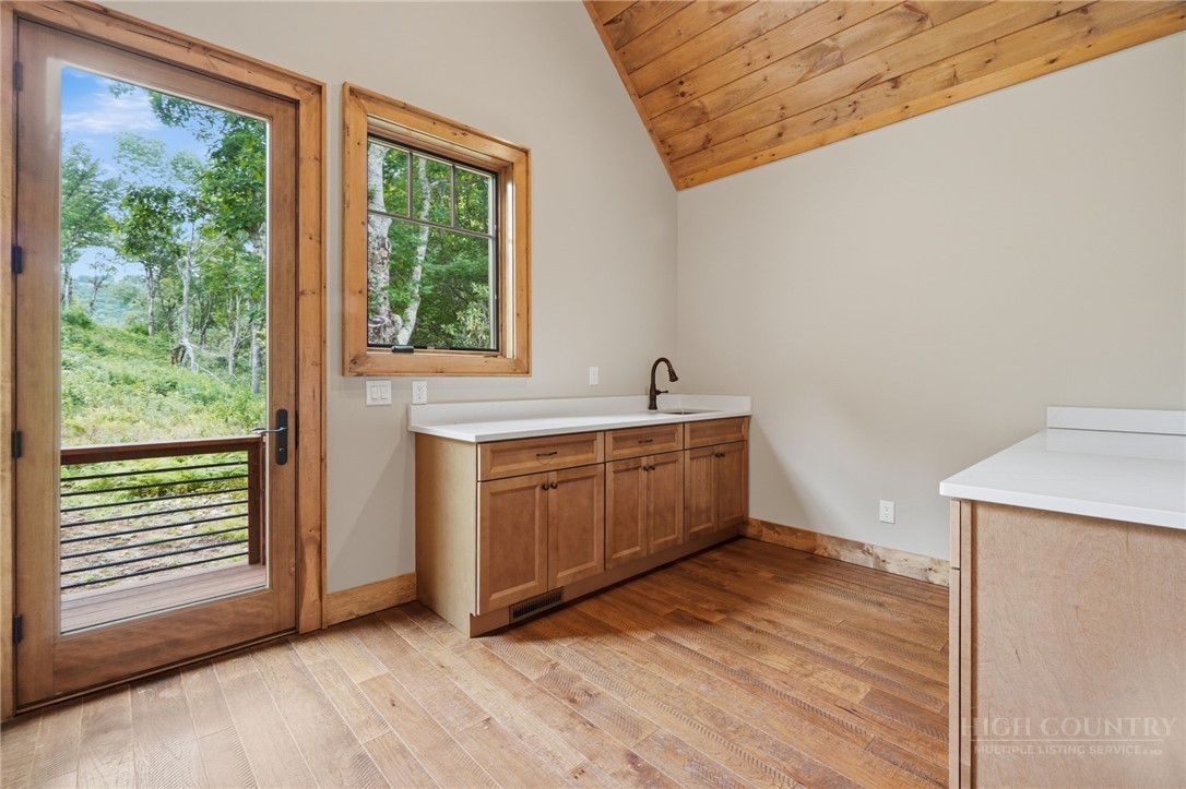 761 Foxfire Drive Property Photo 40