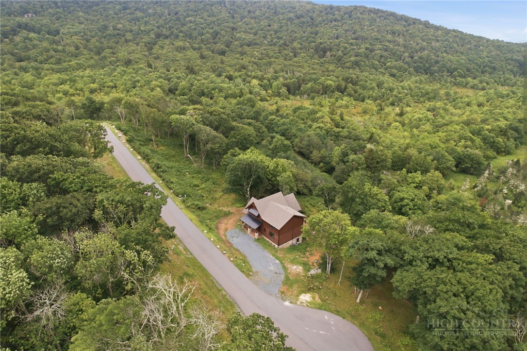 761 Foxfire Drive Property Photo 49