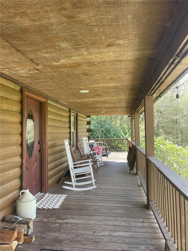 2266 Sugar Mountain First Road Property Photo 16
