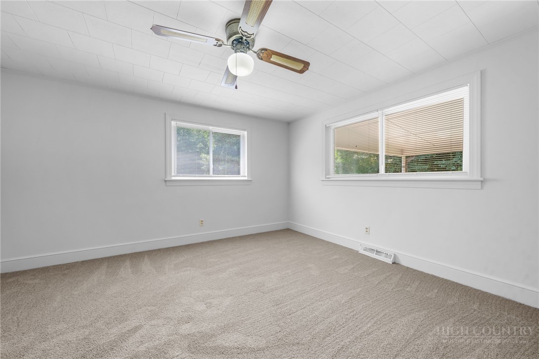 4370 Dynasty Lane Property Photo 15
