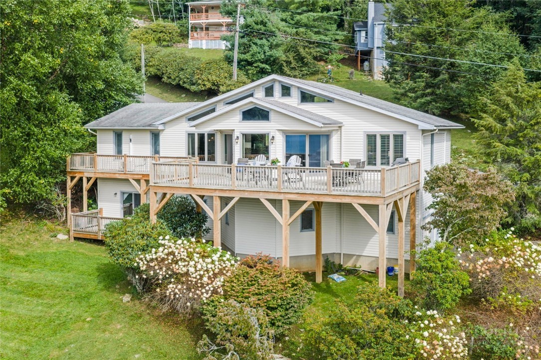 173 Skiview Road Property Photo 2