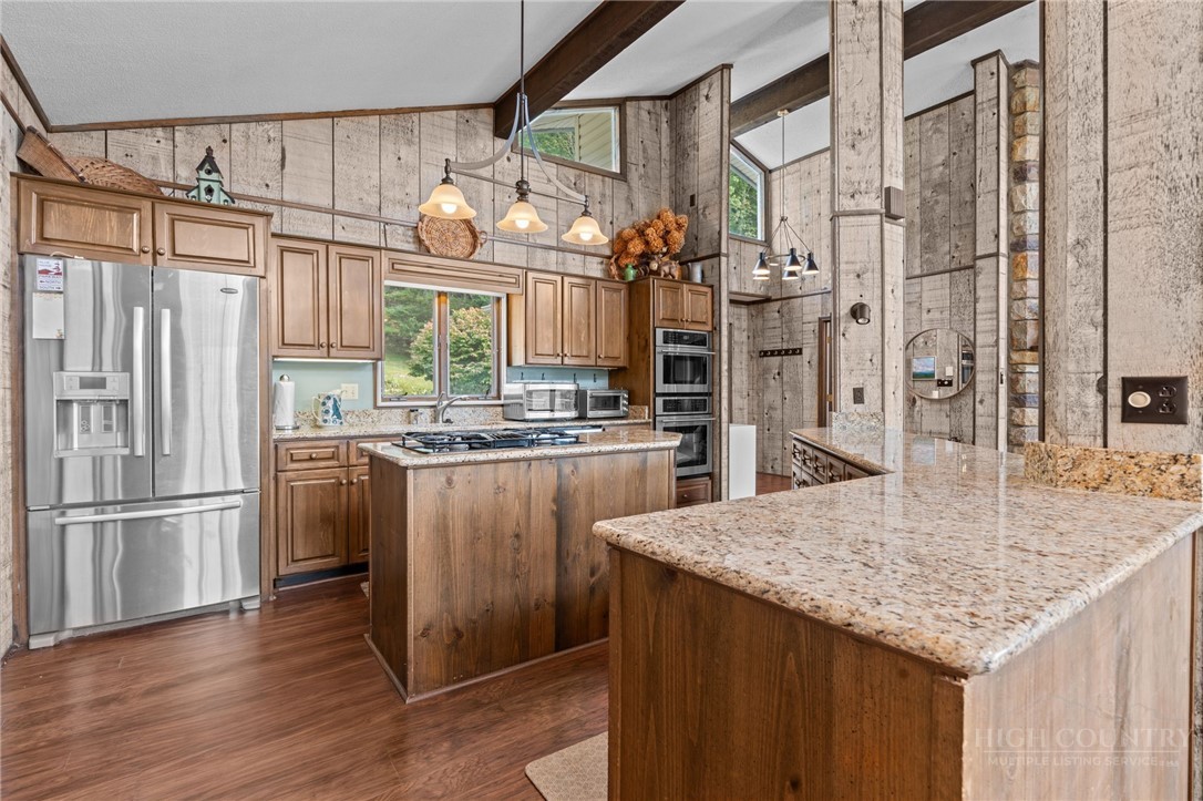 173 Skiview Road Property Photo 16