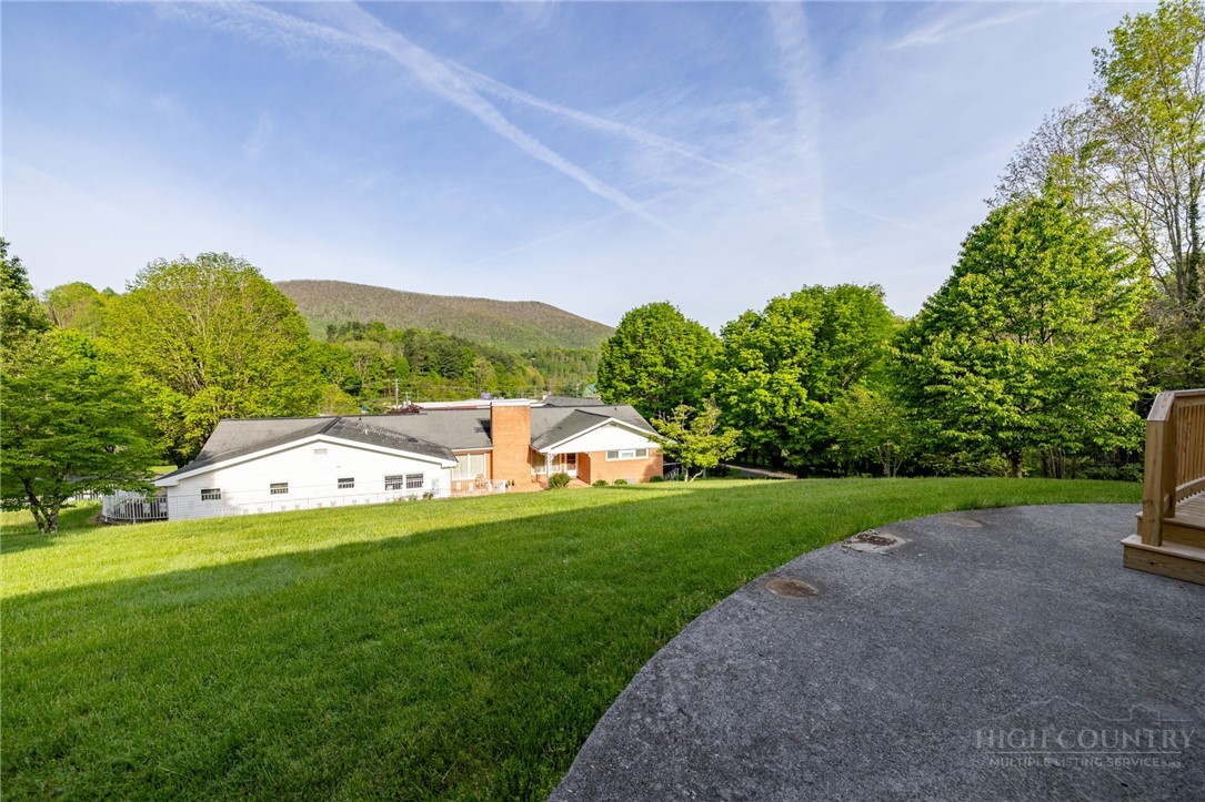 147 Forest Hill Drive Property Photo 29