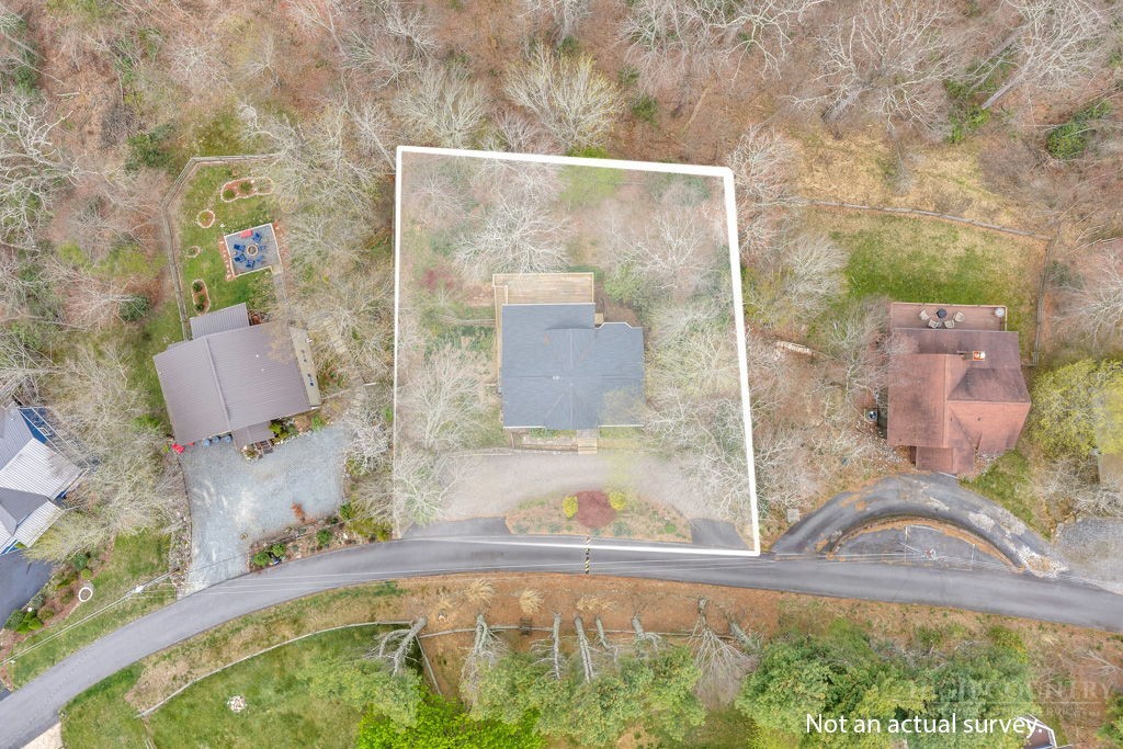 270 Grovers Knob Property Photo 8