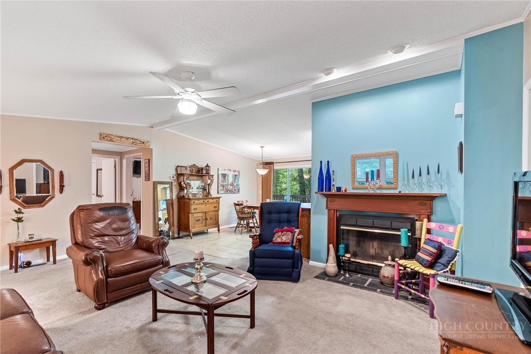 451 Laurelwood Lane 43 Property Photo 1