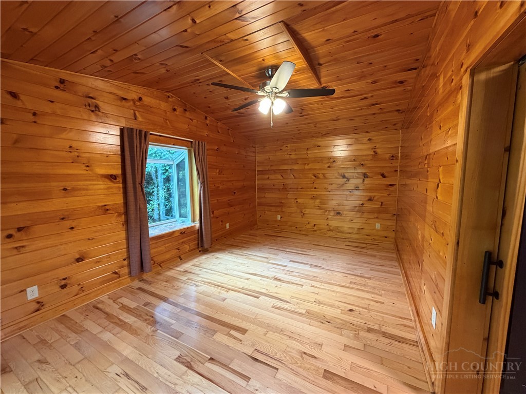 144 S Flatwoods Road Property Photo 10