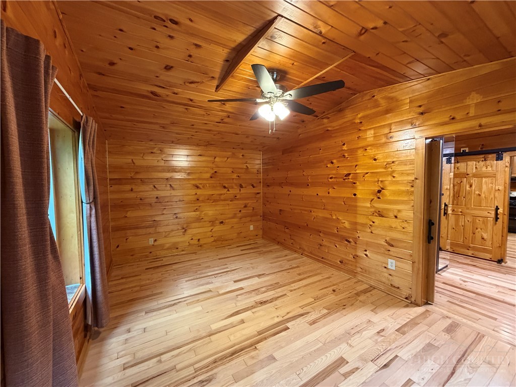 144 S Flatwoods Road Property Photo 11