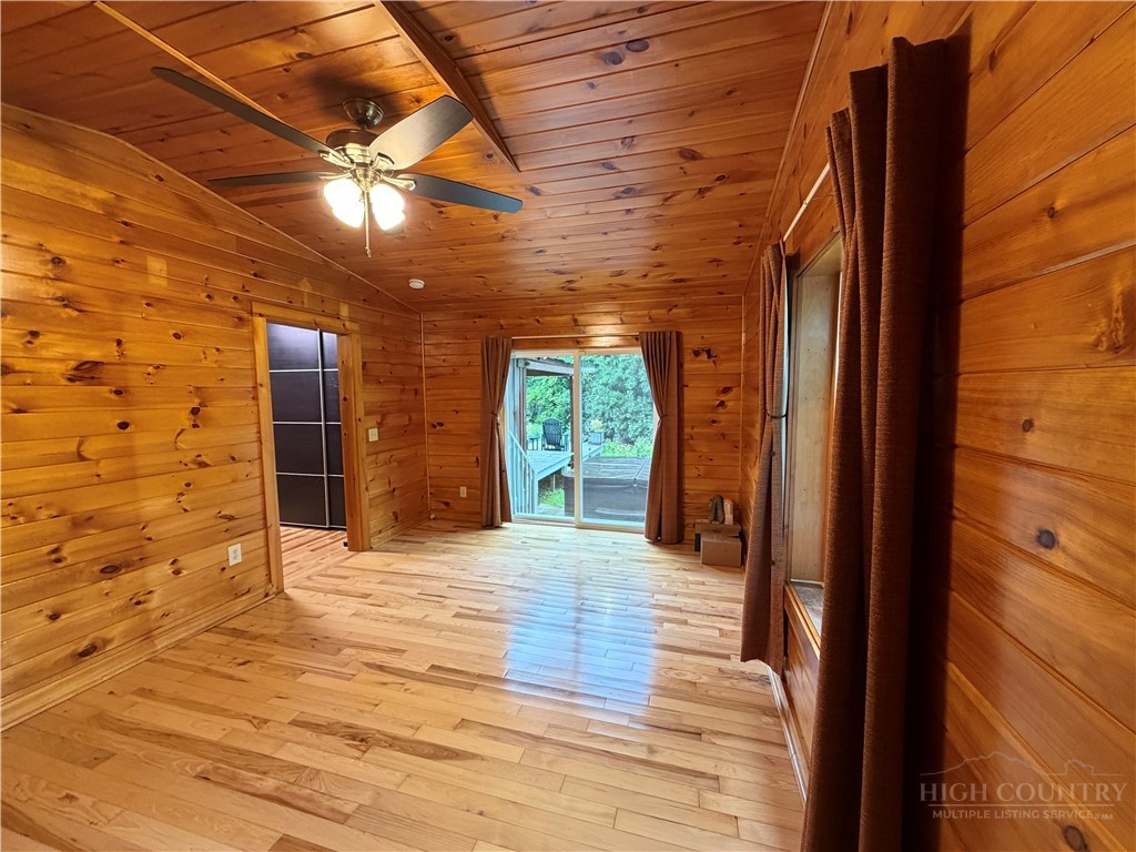144 S Flatwoods Road Property Photo 12
