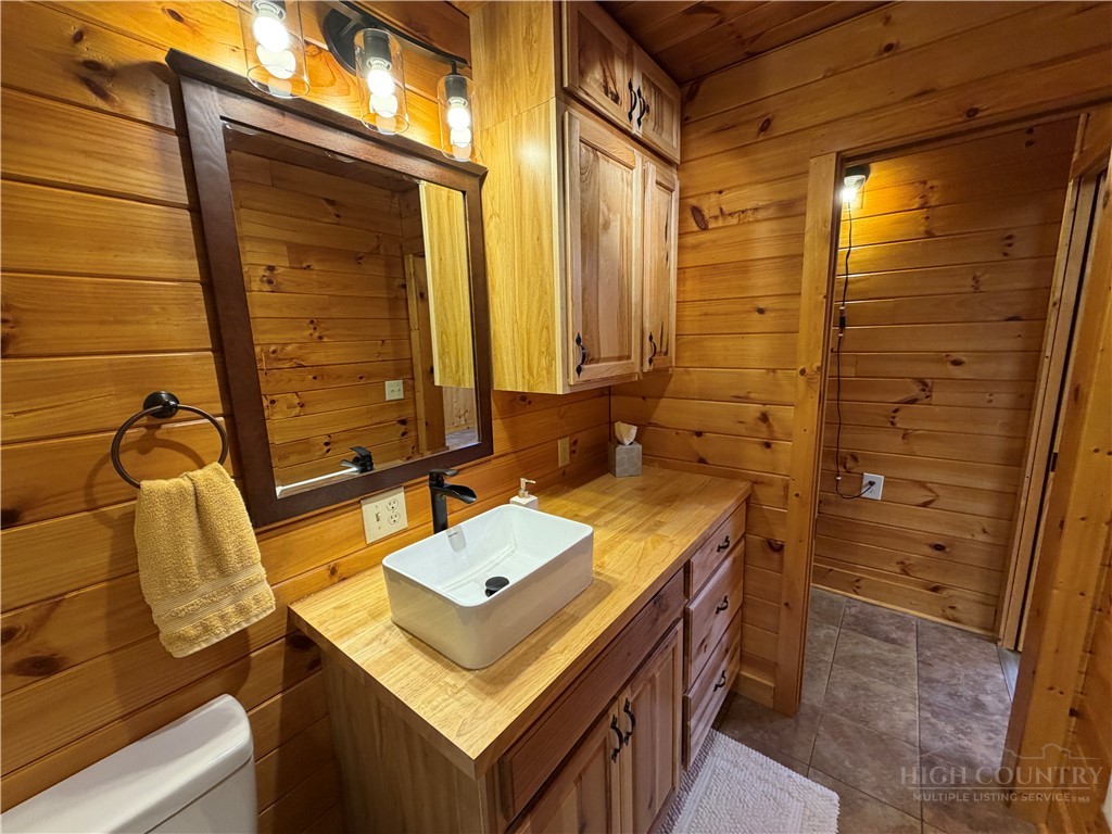 144 S Flatwoods Road Property Photo 17