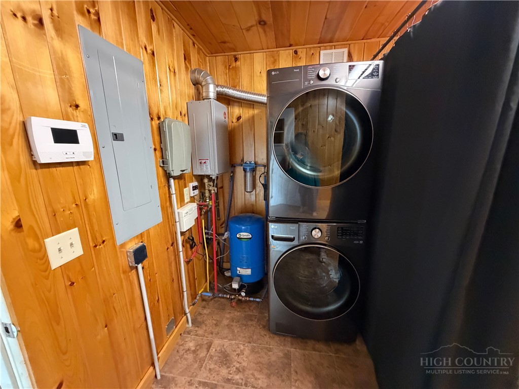 144 S Flatwoods Road Property Photo 22