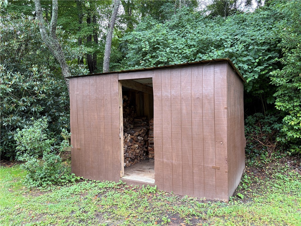 144 S Flatwoods Road Property Photo 32