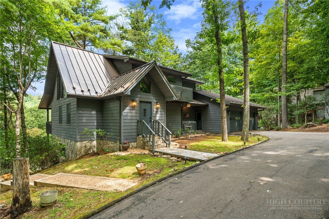 383 Bear Ridge Trail Property Photo 2