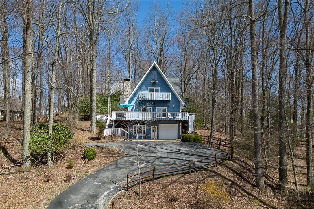 140 Leigh Circle Property Photo 3