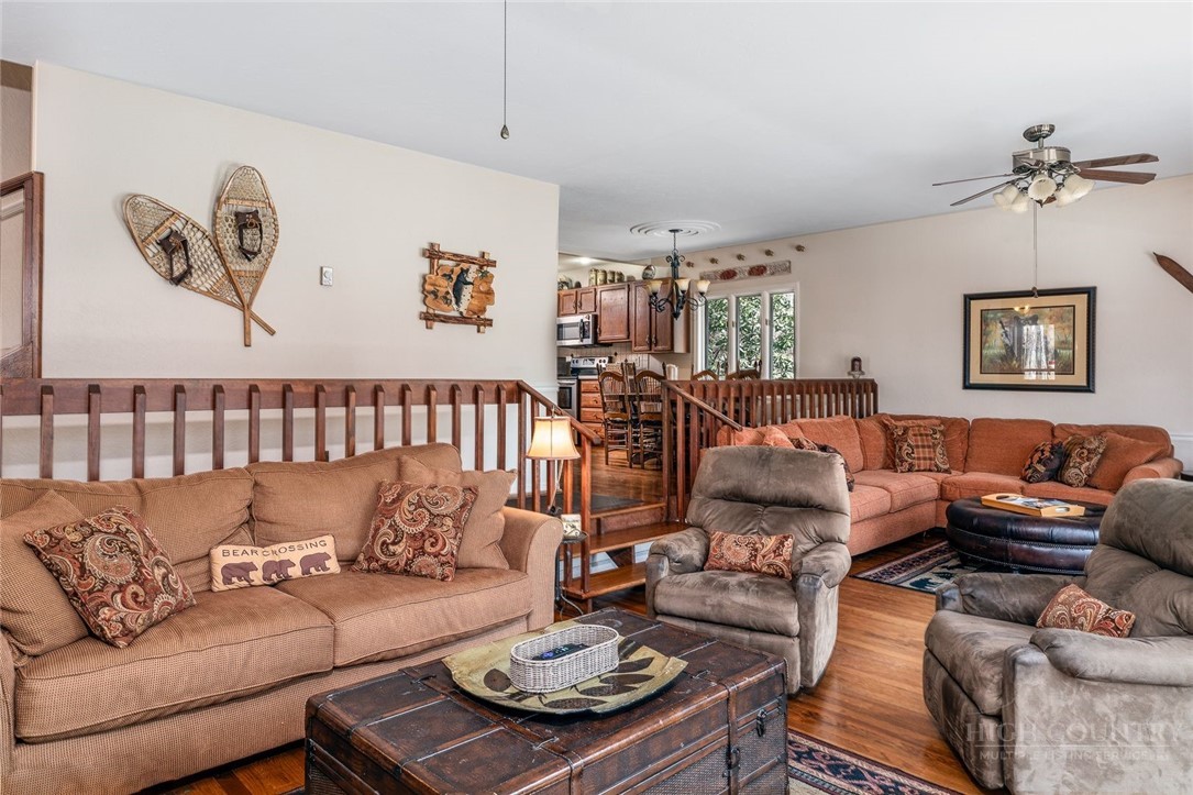 140 Leigh Circle Property Photo 20