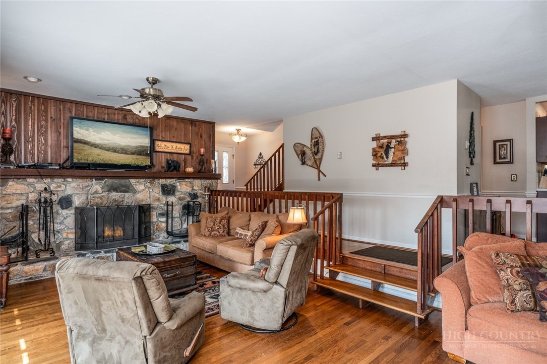 140 Leigh Circle Property Photo 22