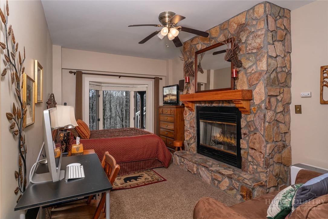 140 Leigh Circle Property Photo 33
