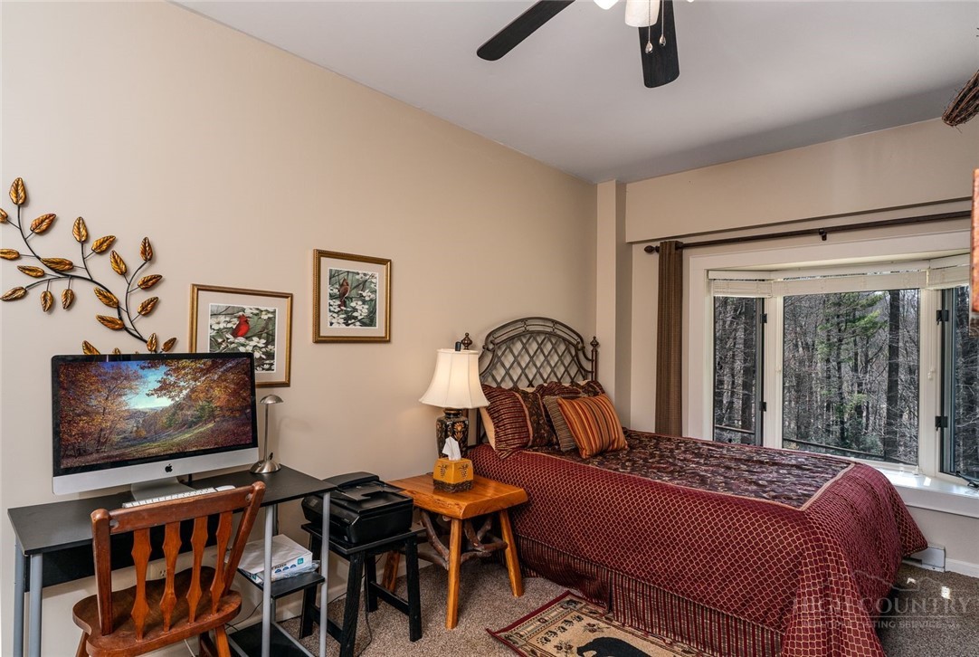 140 Leigh Circle Property Photo 34