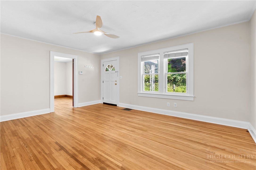 485 Green Street Property Photo 9