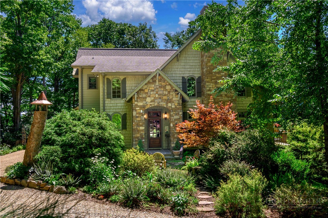 558 Husky Mountain Road Property Photo 1