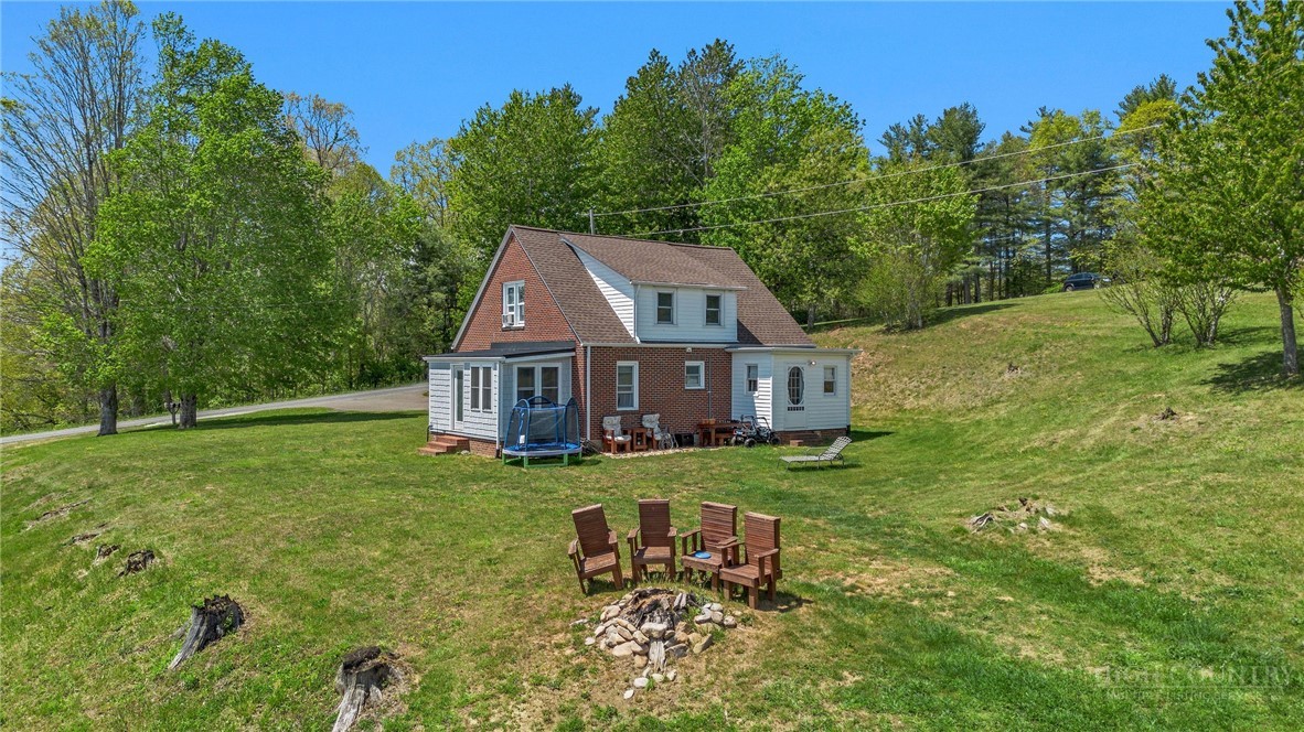 1607 Will Vannoy Road Property Photo 3