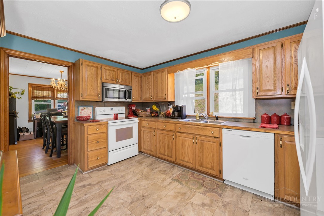 1607 Will Vannoy Road Property Photo 13