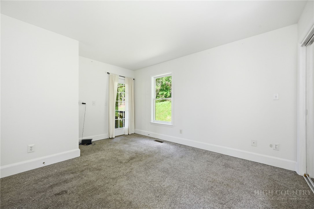 466 Dayspring Drive Property Photo 25