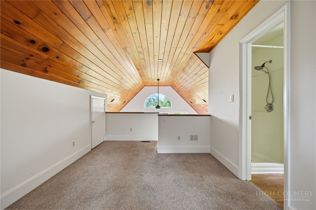 466 Dayspring Drive Property Photo 32