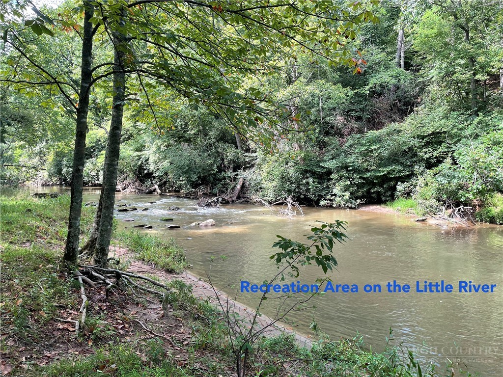 674 Rivers Edge Road Property Photo 8