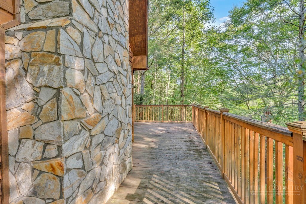 735 Holleridge Road Property Photo 25